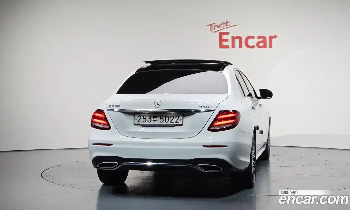 Mercedes-Benz E-Class 2020 2.0 Автомат в Москве № 206479, фото 6