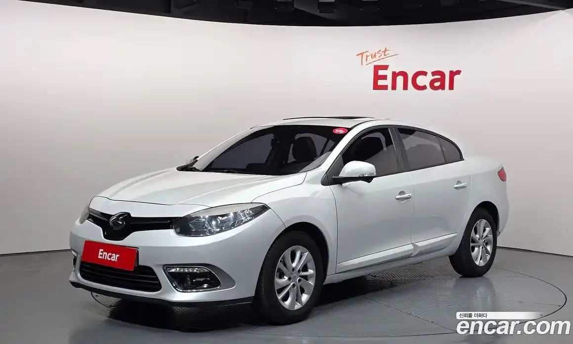 Renault SM3 2016 1.6 Автомат в Москве № 208704, фото 4