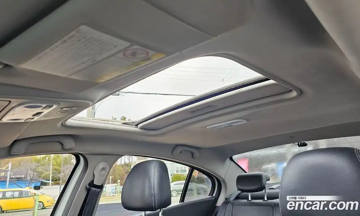 Renault SM3 2011 1.6 Автомат в Москве № 209030, фото 3