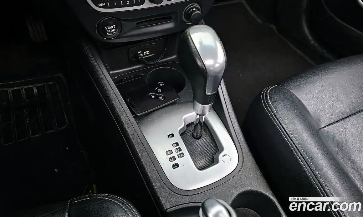 Renault SM3 2011 1.6 Автомат в Москве № 209030, фото 5