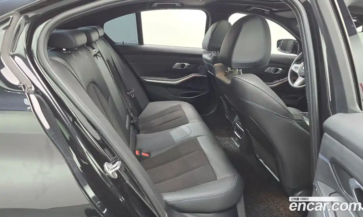 BMW 3-Series 2022 2.0 Автомат в Москве № 210869, фото 19