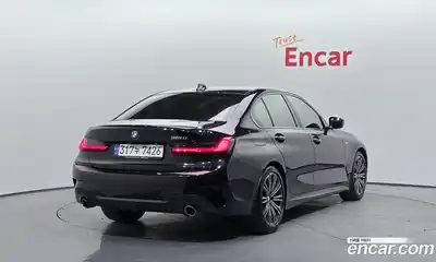 BMW 3-Series 2022 2.0 Автомат в Москве № 210869, миниатюра 4