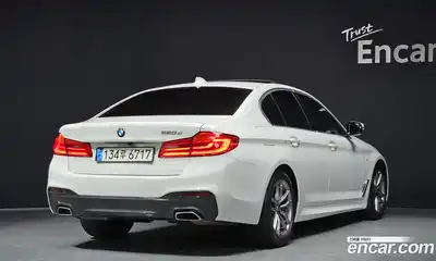 BMW 5-Series, 2020