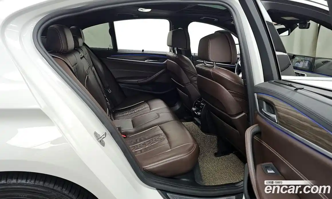 BMW 5-Series 2020 2.0 Автомат в Москве № 211511, фото 20