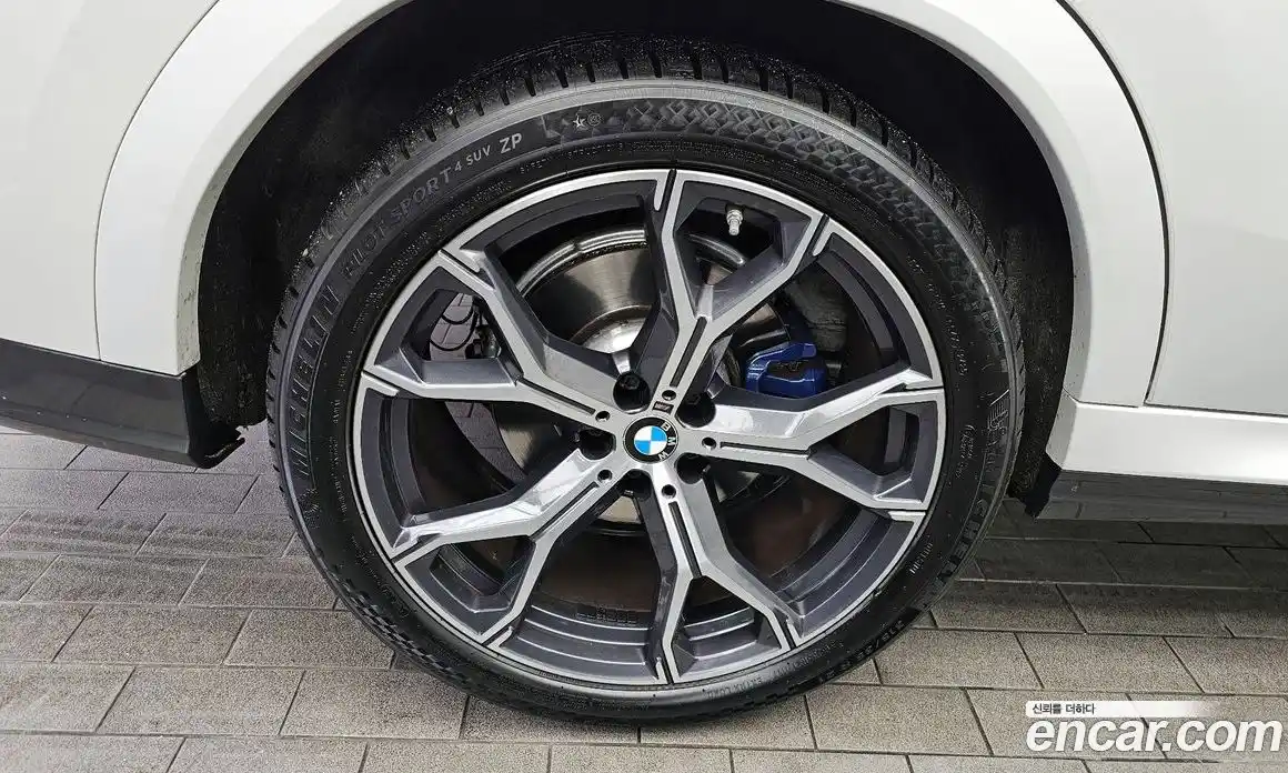 BMW X6 2022 3.0 Автомат в Москве № 211570, фото 16