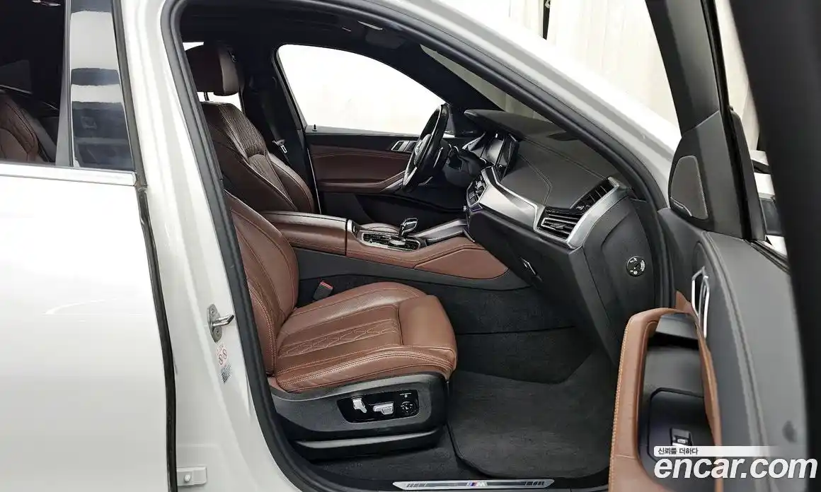 BMW X6 2022 3.0 Автомат в Москве № 211570, фото 6