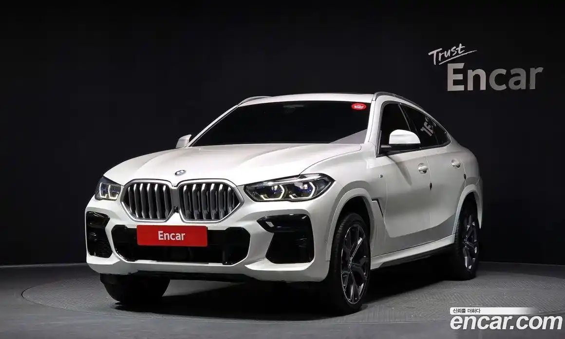 BMW X6 2022 3.0 Автомат в Москве № 211570, фото 9