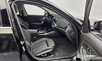 BMW 3-Series 2021 2.0 Автомат в Москве № 211594, миниатюра 5