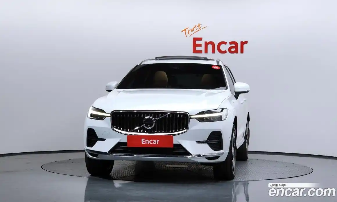 Volvo XC60 2025 2.0 Автомат в Москве № 212766, фото 13