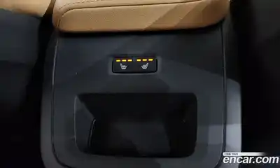 Volvo XC60 2025 2.0 Автомат в Москве № 212766, миниатюра 7