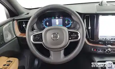 Volvo XC60 2025 2.0 Автомат в Москве № 212766, миниатюра 9