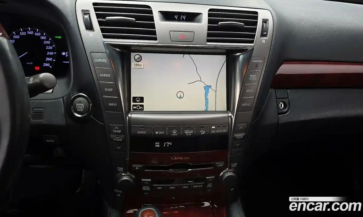 Lexus LS 2008 4.6 Автомат в Москве № 214623, фото 14