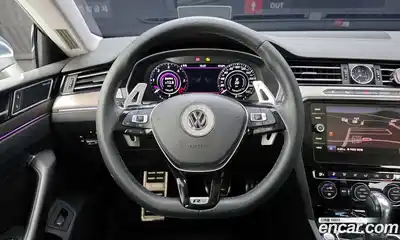 Volkswagen Arteon 2019 2.0 Автомат в Москве № 215188, миниатюра 3