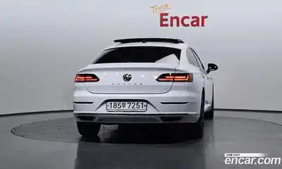 Volkswagen Arteon 2019 2.0 Автомат в Москве № 215188, миниатюра 4