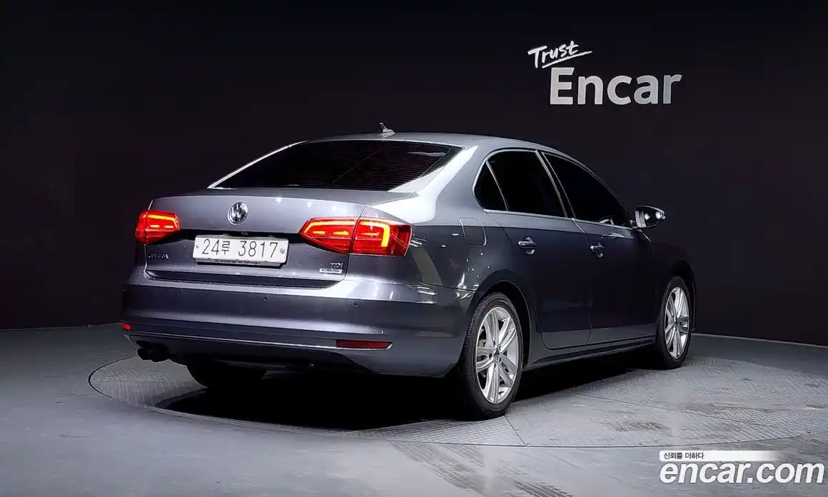 Volkswagen Jetta 2015 2.0 Автомат в Москве № 215325, фото 14