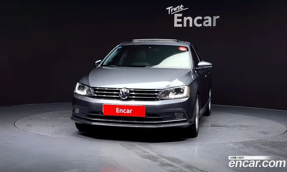 Volkswagen Jetta 2015 2.0 Автомат в Москве № 215325, фото 18