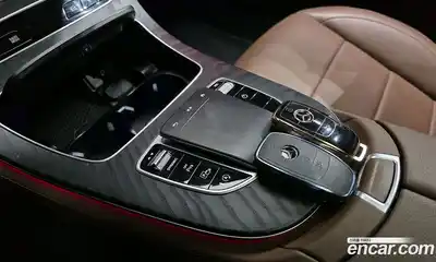 Mercedes-Benz E-Class 2023 2.0 Автомат в Москве № 219448, миниатюра 12