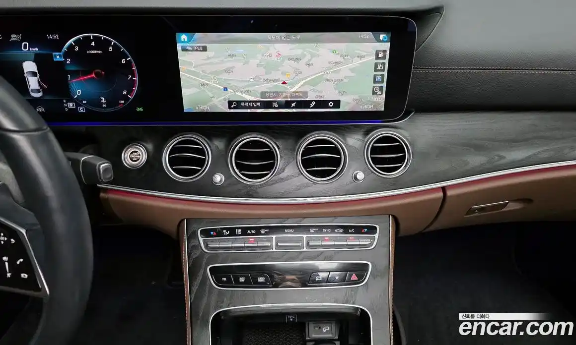 Mercedes-Benz E-Class 2023 2.0 Автомат в Москве № 219448, фото 7