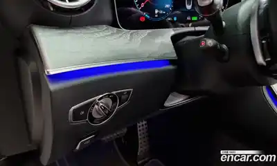 Mercedes-Benz E-Class 2021 3.0 Автомат в Москве № 225106, миниатюра 3