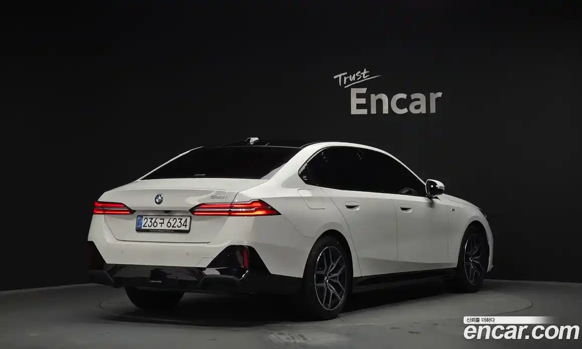 BMW 5-Series 2025 2.0 Автомат в Москве № 227804, фото 11