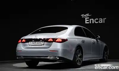 Mercedes-Benz E-Class, 2024