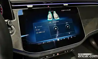 Mercedes-Benz E-Class 2024 2.0 Автомат в Москве № 229344, миниатюра 11