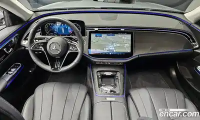 Mercedes-Benz E-Class 2024 2.0 Автомат в Москве № 229344, миниатюра 12