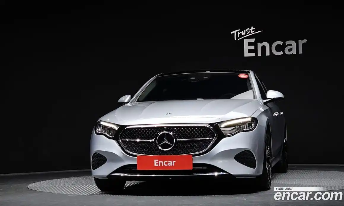 Mercedes-Benz E-Class 2024 2.0 Автомат в Москве № 229344, фото 17