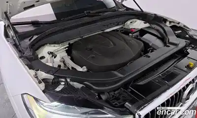 Volvo XC60 2019 2.0 Автомат в Москве № 230666, миниатюра 8