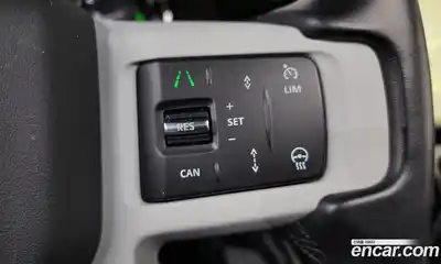 Land Rover Defender 2023 2.0 Автомат в Москве № 231208, миниатюра 11