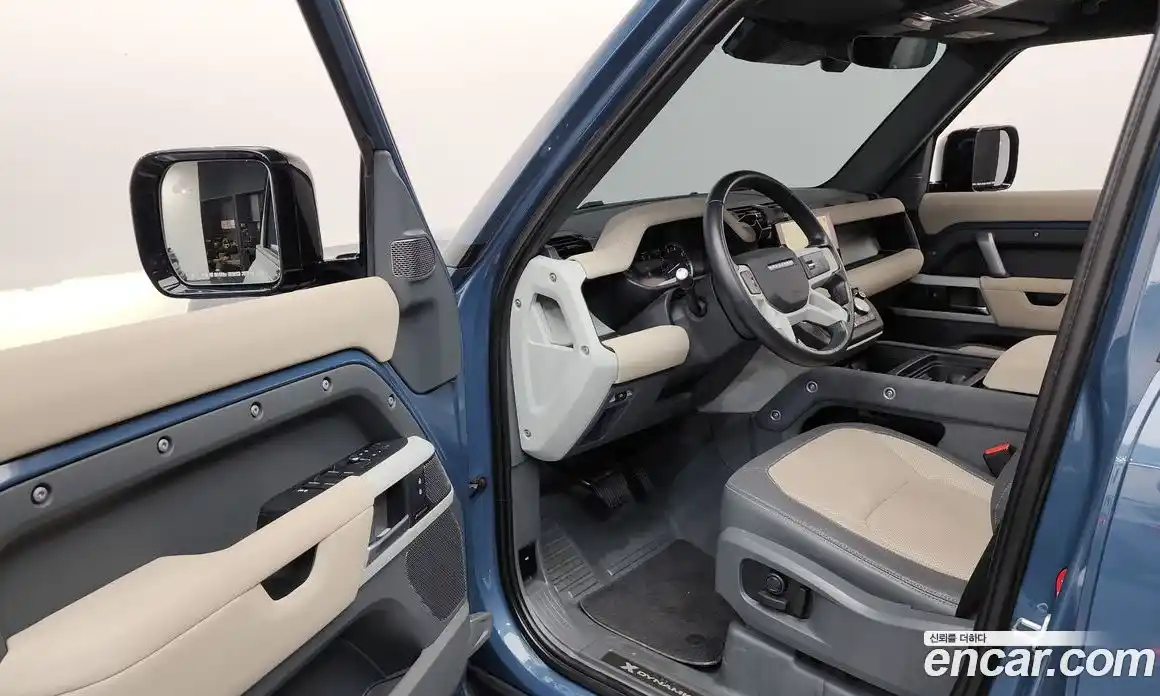 Land Rover Defender 2023 2.0 Автомат в Москве № 231208, фото 14