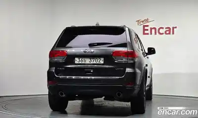 Jeep Cherokee 2018 3.6 Автомат в Москве № 232609, миниатюра 7