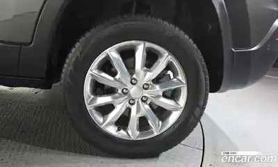 Jeep Cherokee 2017 2.2 Автомат в Москве № 232705, миниатюра 11