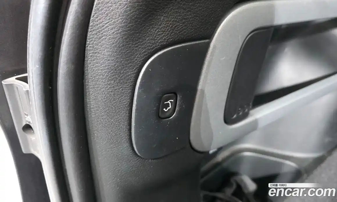 Jeep Cherokee 2017 2.2 Автомат в Москве № 232705, фото 3