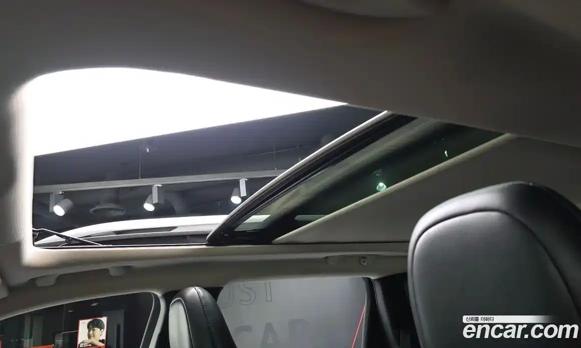 Jeep Cherokee 2017 2.2 Автомат в Москве № 232705, фото 7