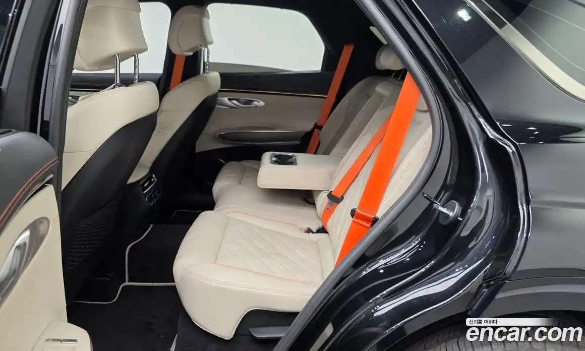 Genesis GV70 2025 2.5 Автомат в Москве № 23719, фото 3