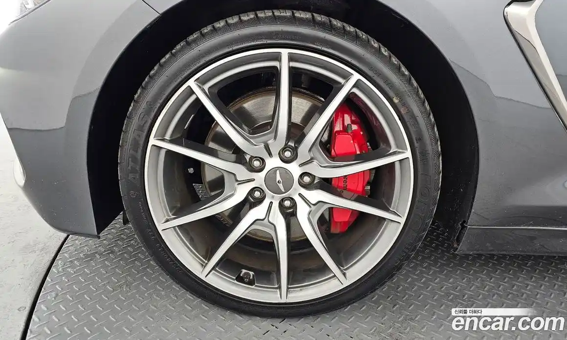 Genesis G70 2018 2.0 Автомат в Москве № 23755, фото 13