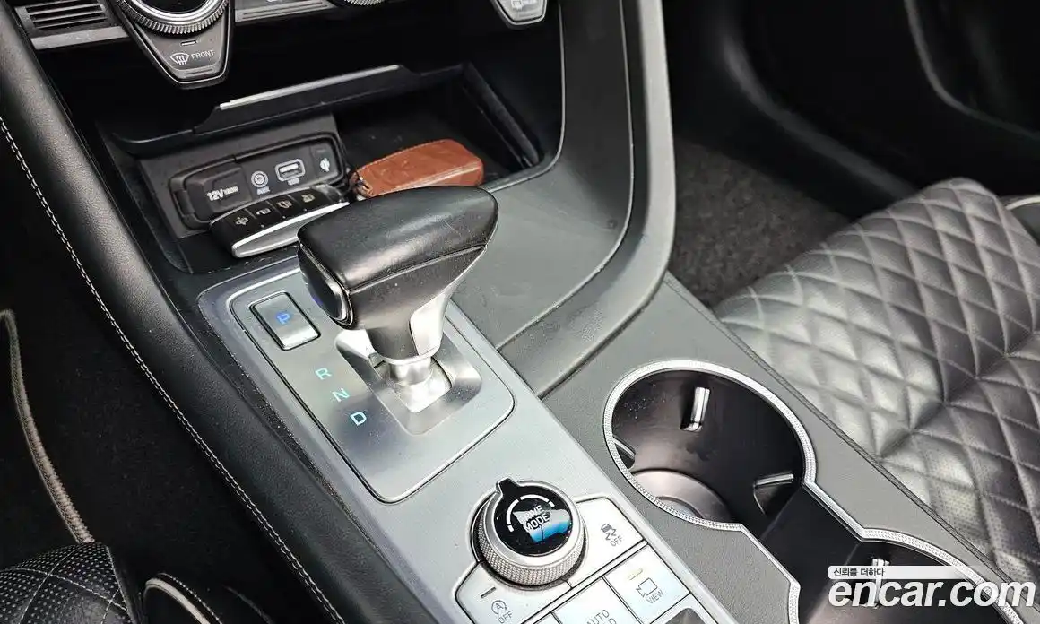 Genesis G70 2018 2.0 Автомат в Москве № 23755, фото 17