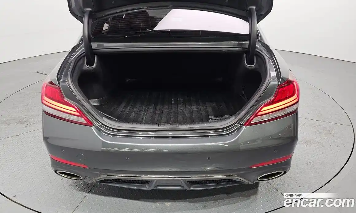 Genesis G70 2018 2.0 Автомат в Москве № 23755, фото 10