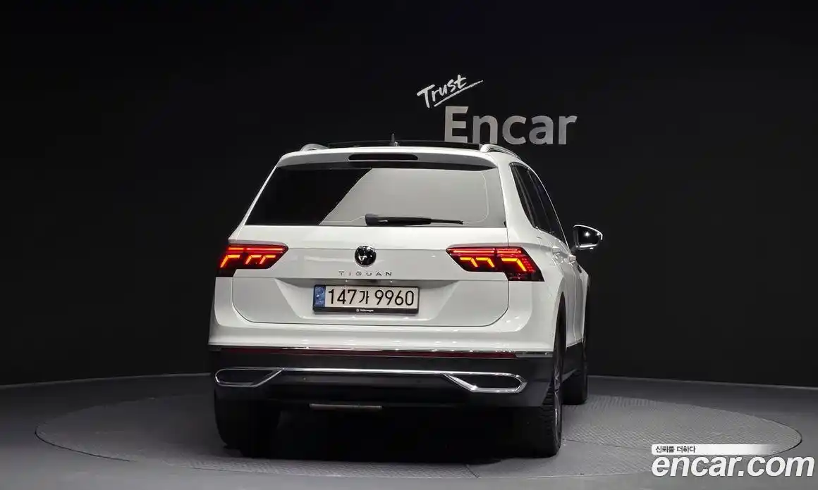 Volkswagen Tiguan 2022 2.0 Автомат в Москве № 254549, фото 20