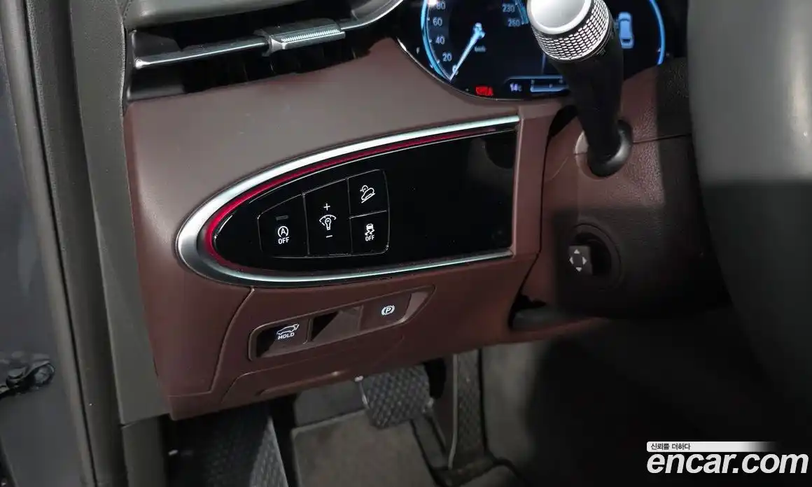 Genesis GV70 2021 2.5 Автомат в Москве № 25487, фото 17