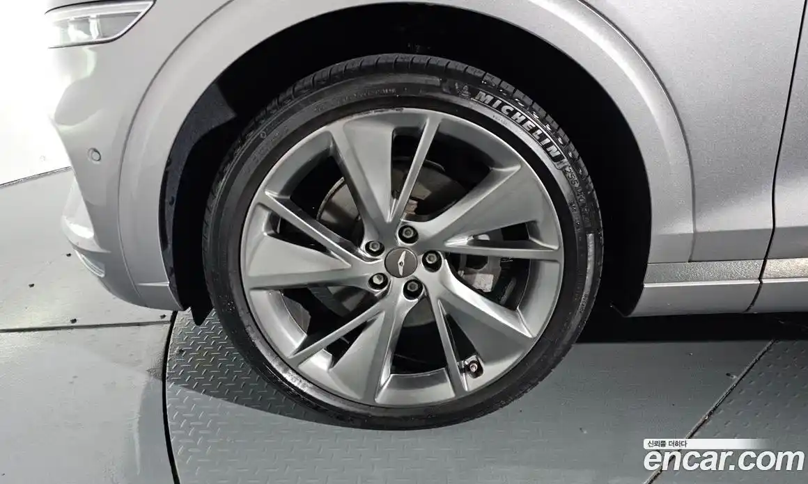 Genesis GV70 2021 2.5 Автомат в Москве № 25487, фото 5