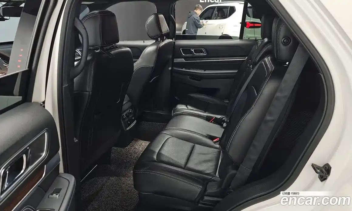 Ford Explorer 2017 2.3 Автомат в Москве № 255514, фото 5