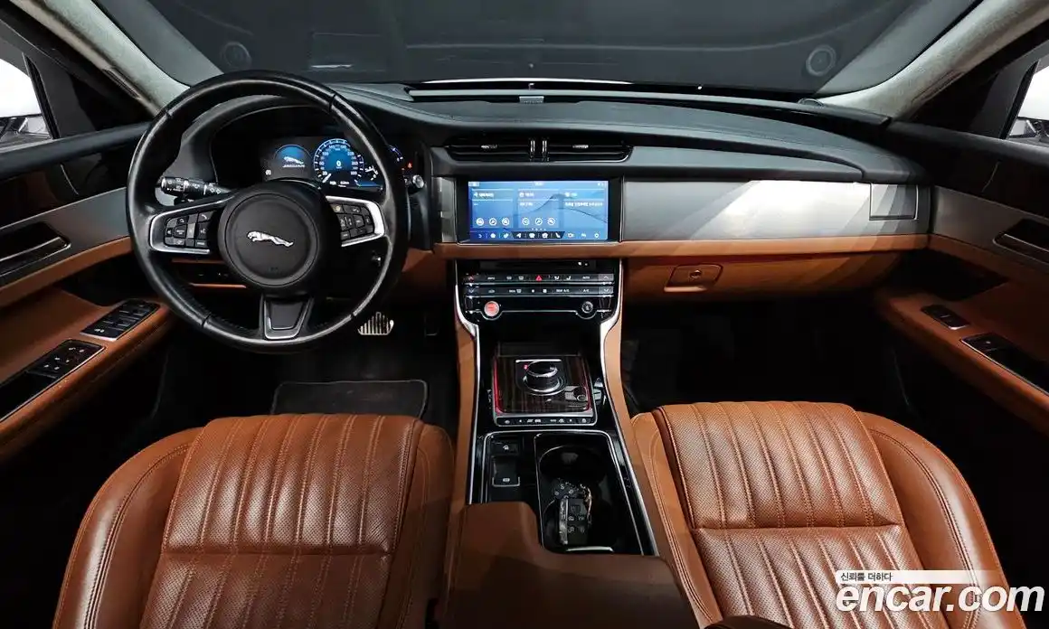 Jaguar XF 2020 2.0 Автомат в Москве № 256066, фото 14