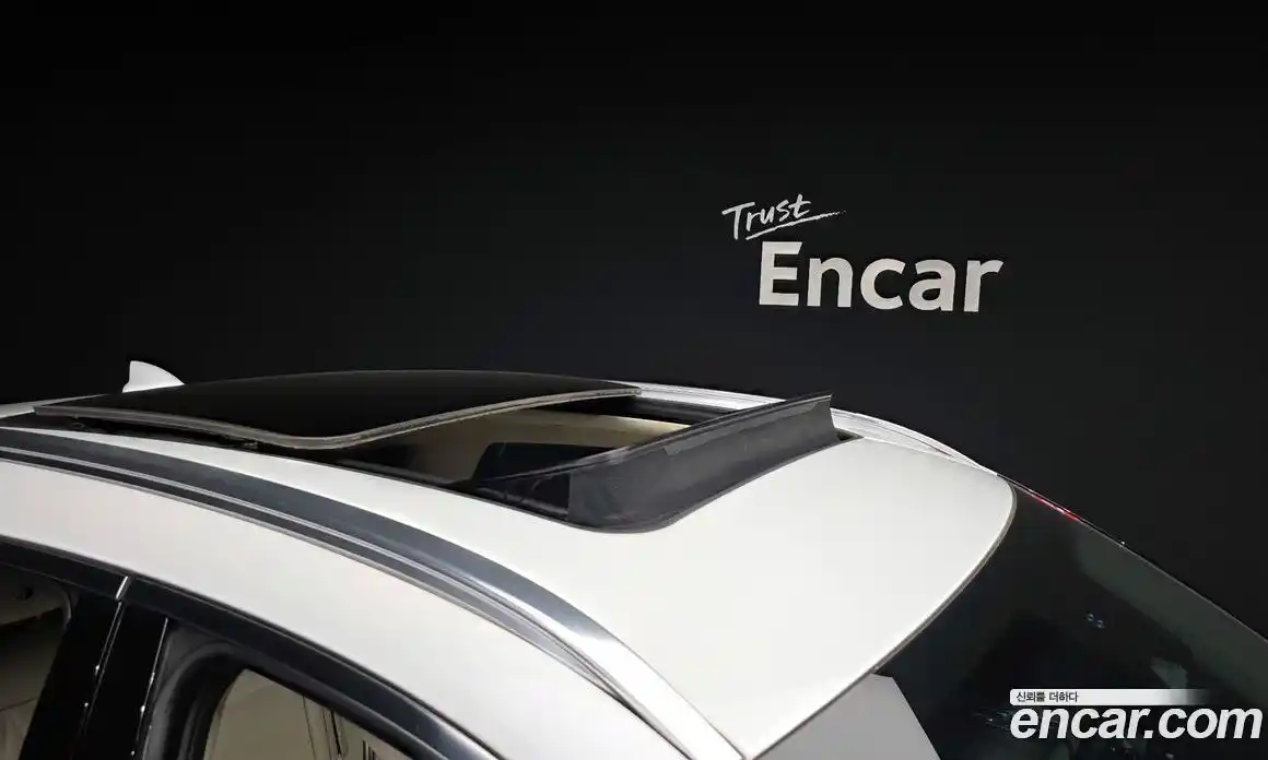 Genesis GV70 2023 2.5 Автомат в Москве № 26335, фото 14