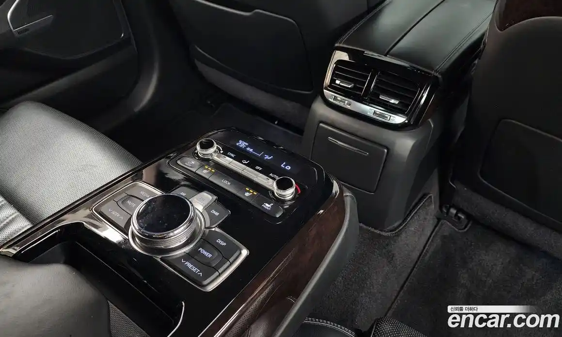 Genesis EQ900 2016 3.8 Автомат в Москве № 26345, фото 1