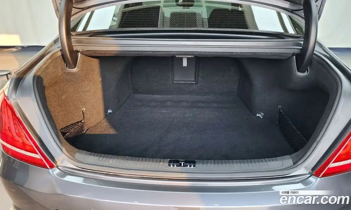 Genesis EQ900 2016 3.8 Автомат в Москве № 26345, фото 15