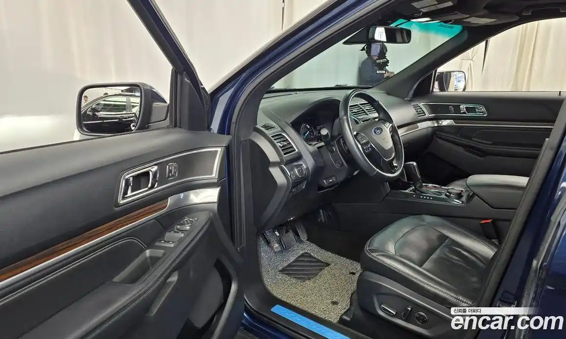 Ford Explorer 2016 2.3 Автомат в Москве № 273434, фото 5