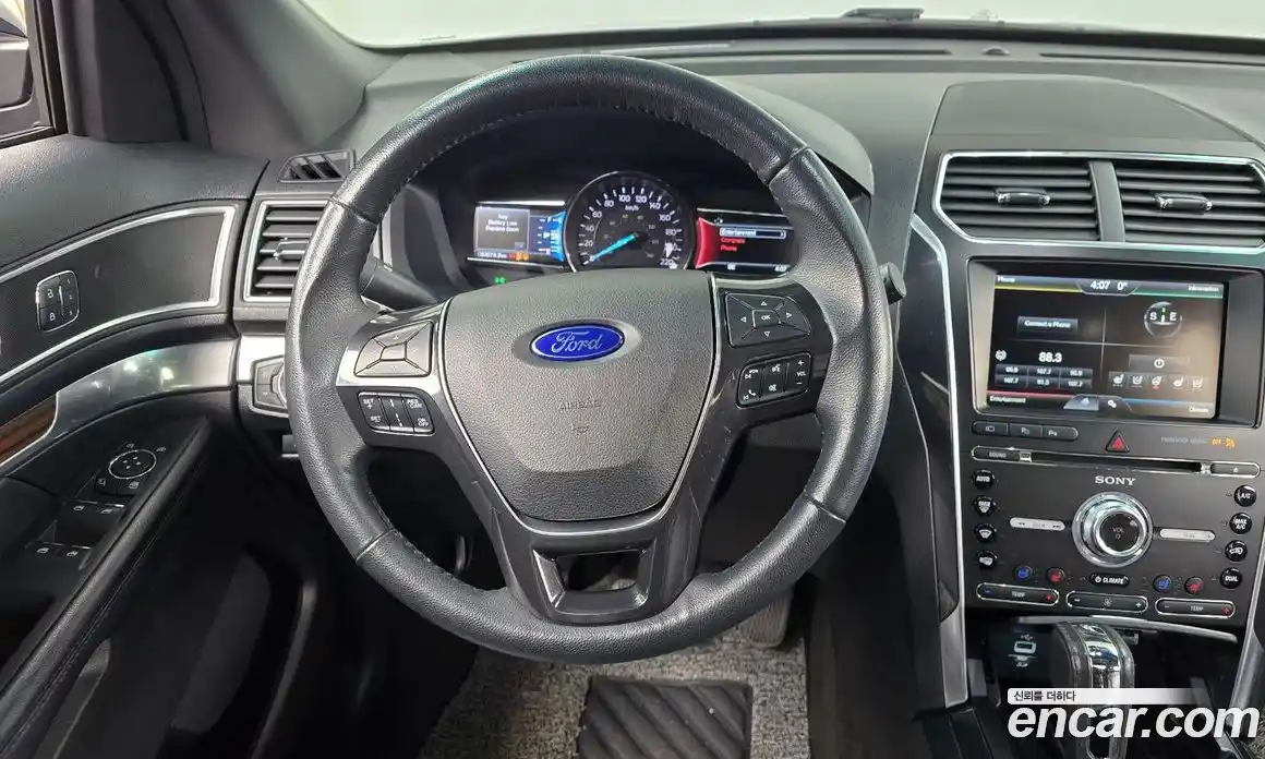 Ford Explorer 2016 2.3 Автомат в Москве № 273434, фото 6