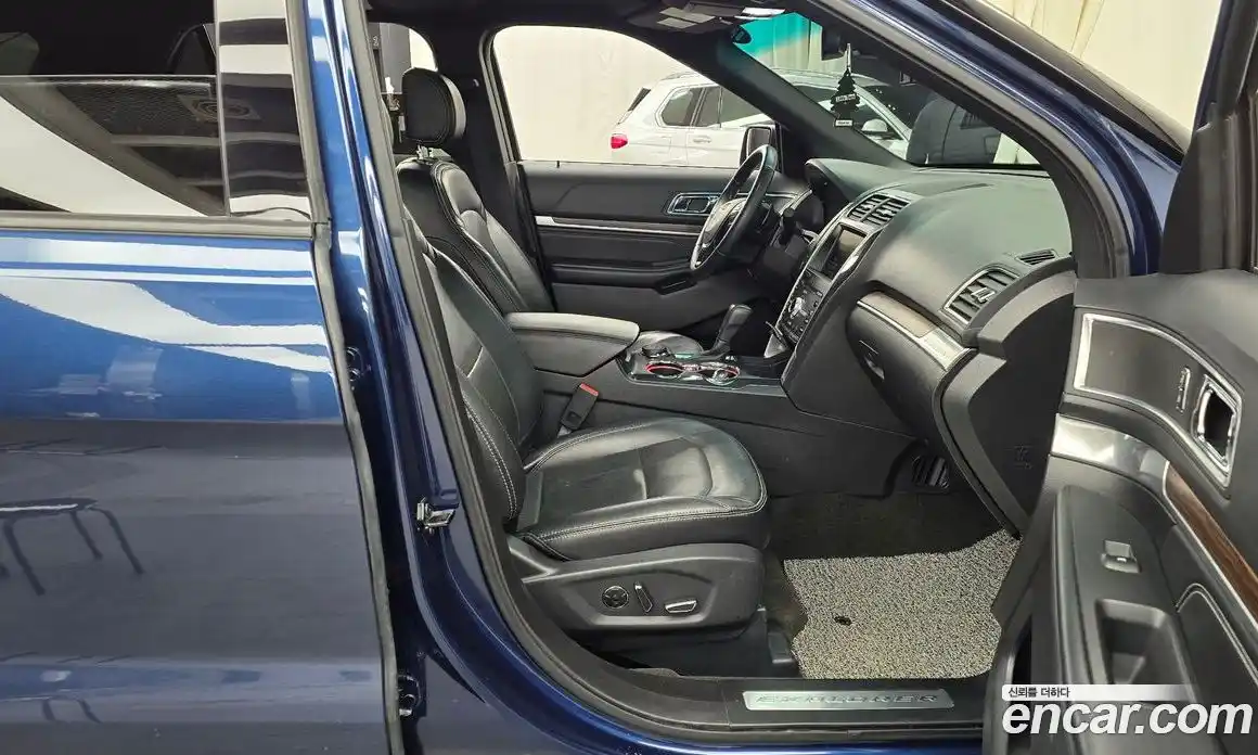 Ford Explorer 2016 2.3 Автомат в Москве № 273434, фото 10